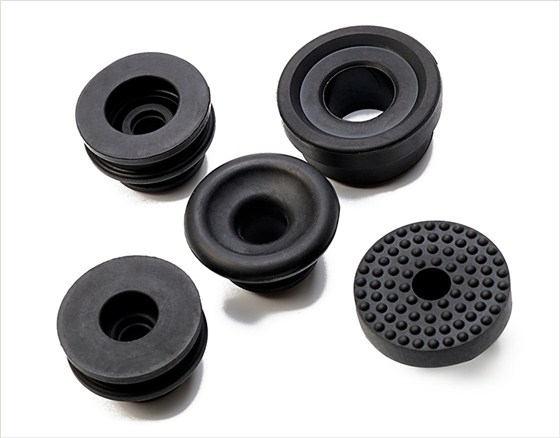 天然橡膠什么顏色? 天然橡膠什么顏色?