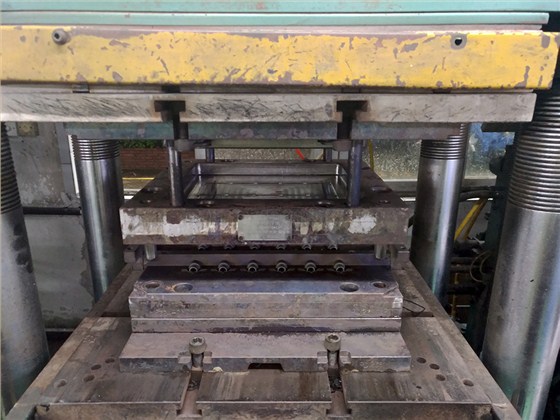 轉注成型 轉注成型