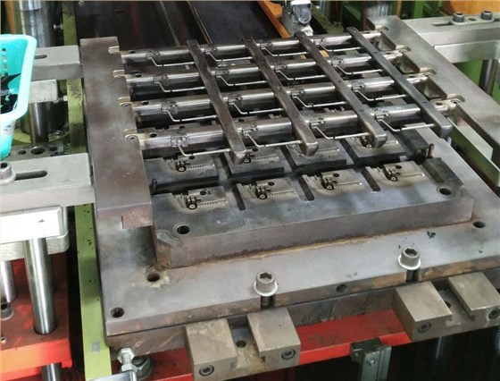 橡膠線束管模具 橡膠線束管模具