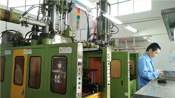 橡膠注射機 橡膠注射機